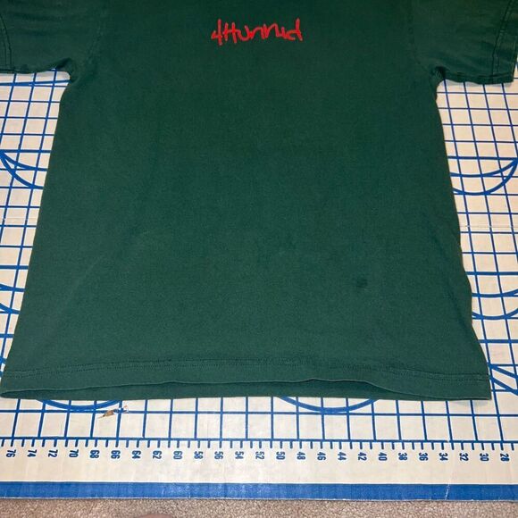 4hunnid by YG T-Shirt Size Medium Green Short Sleeve Logo Tee - Picture 5 of 8